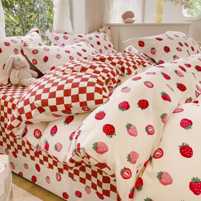 91家纺网 家纺一手货源 找家纺 金丝鸟 2023新款原棉磨毛四件套小清新系列 甜格草莓