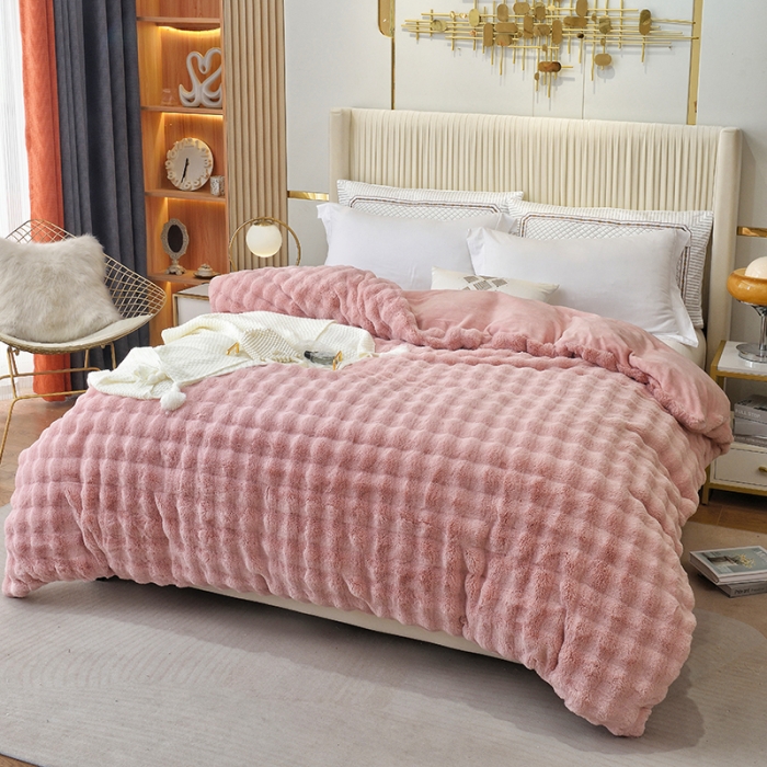 91家纺网 家纺一手货源 找家纺 （总）启优 2023新款兔毛绒多功能毛毯150x200cm兔毛绒被套