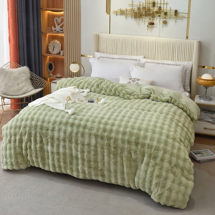 91家纺网 家纺一手货源 找家纺 启优 2023新款高端兔毛绒多功能毛毯380克兔毛绒被套 果绿色