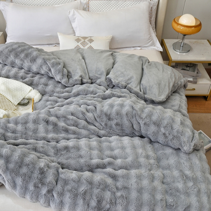 91家纺网 家纺一手货源 找家纺 启优 2023新款高端兔毛绒多功能毛毯380克兔毛绒被套 灰色