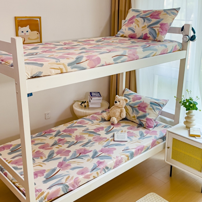 91家纺网 家纺一手货源 找家纺 金丝鸟 2023新款全棉全包床笠学生系列 晕染花香