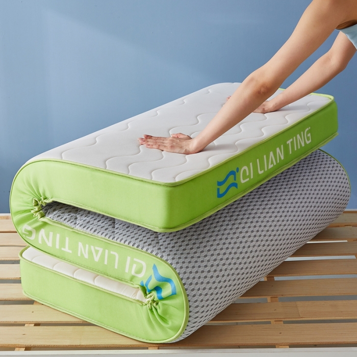 91家纺网 家纺一手货源 找家纺 （总）祁恋婷 2023新款A类牛奶丝乳胶记忆棉床垫【床垫遮盖物】-学生款