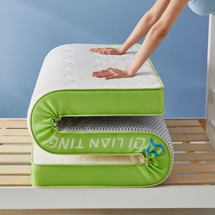 91家纺网 家纺一手货源 找家纺 （总）祁恋婷 2023新款A类牛奶丝乳胶记忆棉床垫【床垫遮盖物】-学生款