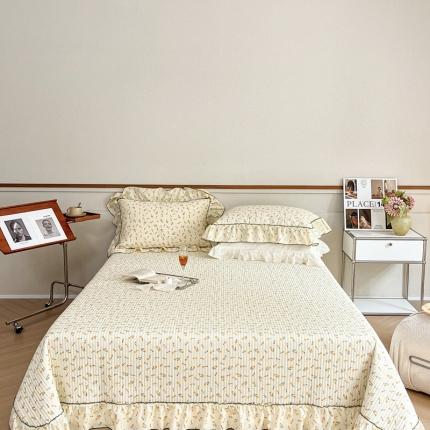 91家纺网 家纺一手货源 找家纺 上喜 热卖双面全棉水洗韩系小碎花全棉床盖 小芳草