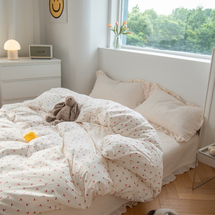 91家纺网 家纺一手货源 找家纺 洋铭区 2023新款全棉单品被套 小红樱桃