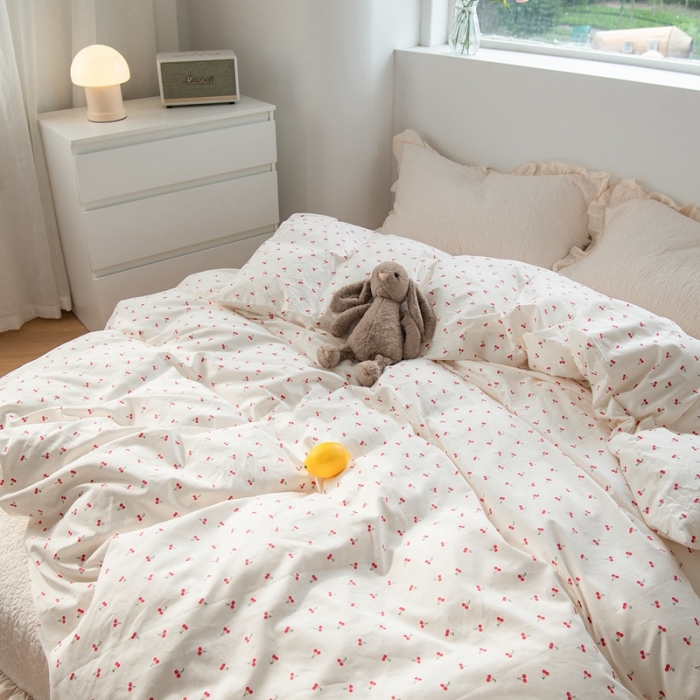 91家纺网 家纺一手货源 找家纺 洋铭区 2023新款全棉单品被套 小红樱桃