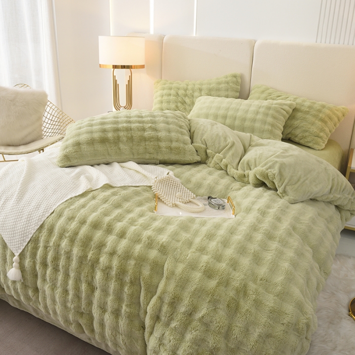 91家纺网 家纺一手货源 找家纺 启优家纺 2023新款泡芙兔毛绒四件套 果绿