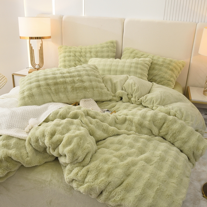 91家纺网 家纺一手货源 找家纺 启优家纺 2023新款泡芙兔毛绒四件套 果绿