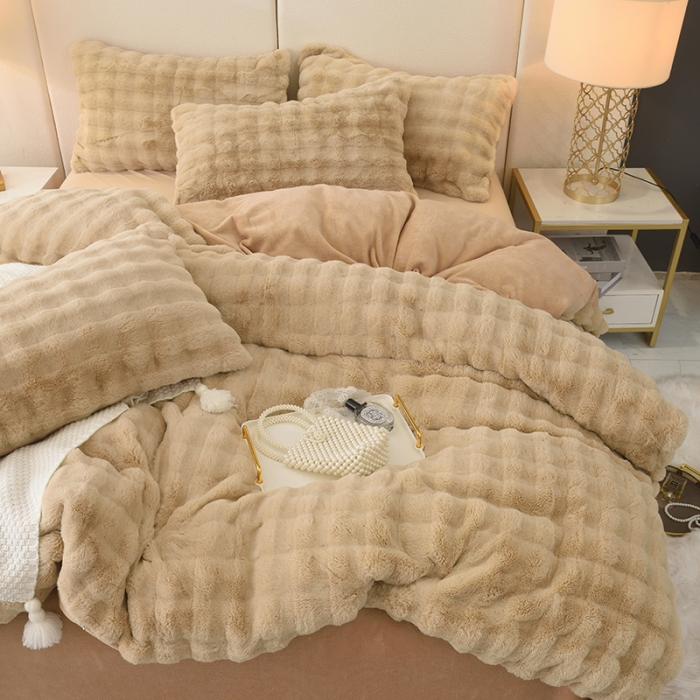 91家纺网 家纺一手货源 找家纺 启优家纺 2023新款泡芙兔毛绒四件套 米咖