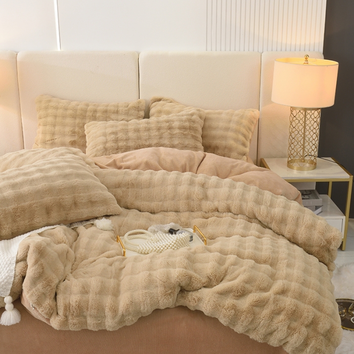 91家纺网 家纺一手货源 找家纺 启优家纺 2023新款泡芙兔毛绒四件套 米咖