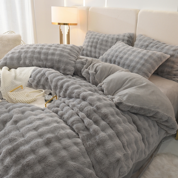 91家纺网 家纺一手货源 找家纺 启优家纺 2023新款泡芙兔毛绒四件套 绅士灰