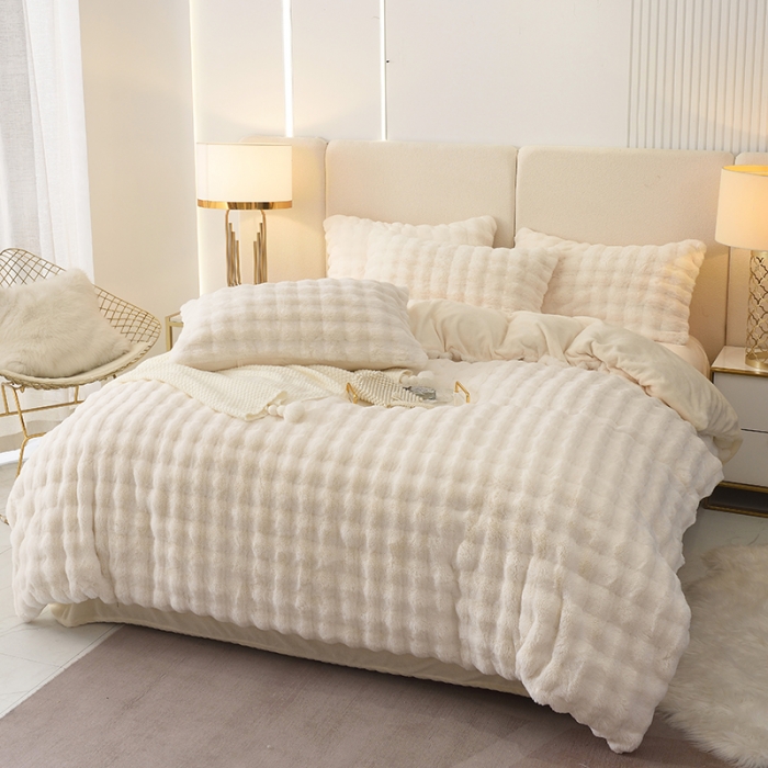 91家纺网 家纺一手货源 找家纺 启优家纺 2023新款泡芙兔毛绒四件套 象牙白