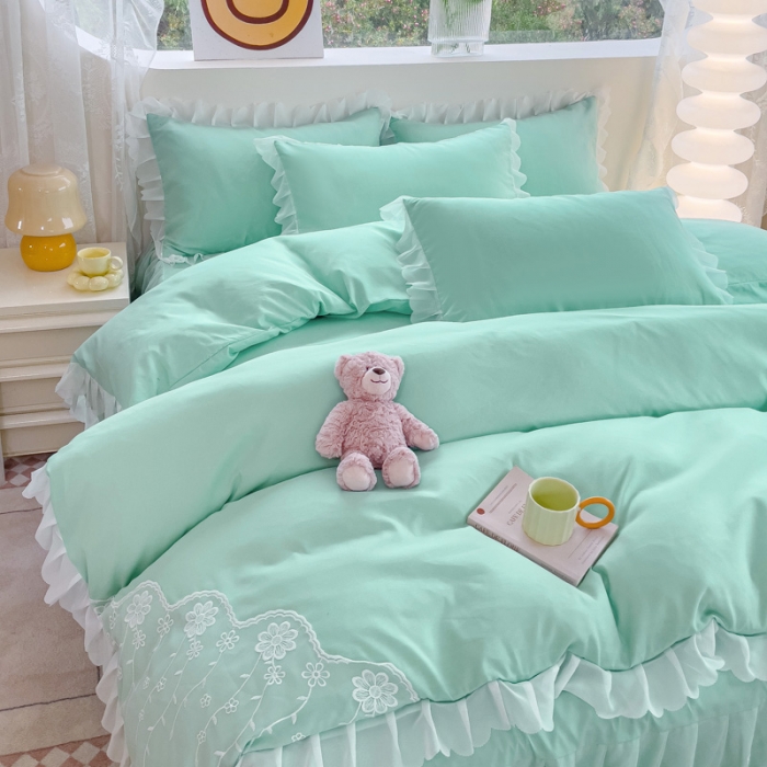 91家纺网 家纺一手货源 找家纺 靓生活 2023新款韩版花边水洗磨毛床裙四件套 浅绿