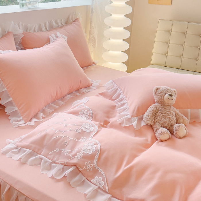 91家纺网 家纺一手货源 找家纺 靓生活 2023新款韩版花边水洗磨毛床裙四件套 玉色