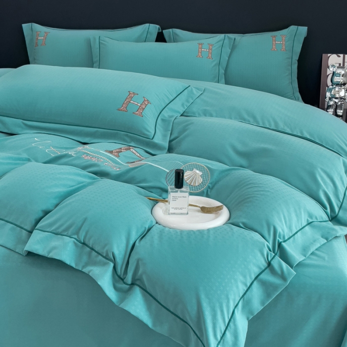 91家纺网 家纺一手货源 找家纺 靓生活 2023新款欧曼系列锦棉提花刺绣四件套 欧曼-玛瑙绿