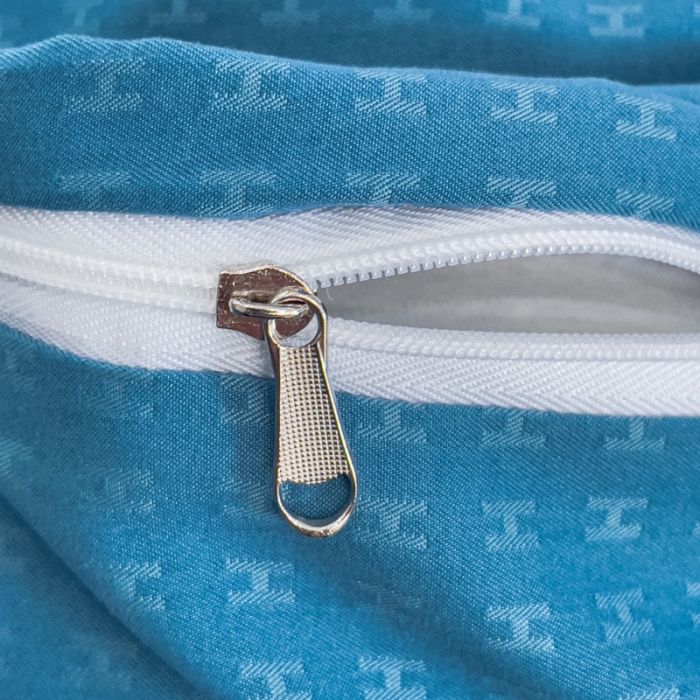 91家纺网 家纺一手货源 找家纺 靓生活 2023新款欧曼系列锦棉提花刺绣四件套 欧曼-梦之蓝