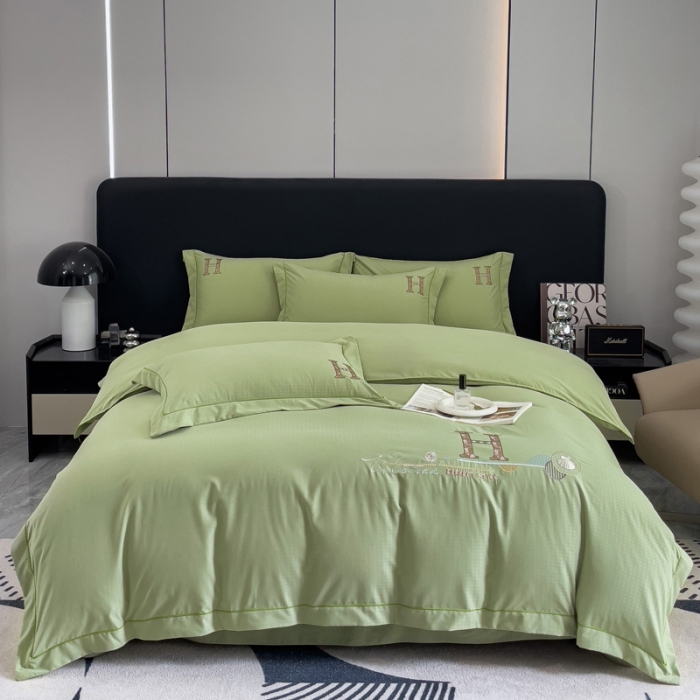 91家纺网 家纺一手货源 找家纺 靓生活 2023新款欧曼系列锦棉提花刺绣四件套 欧曼-浅绿