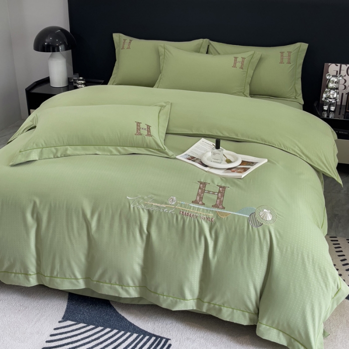 91家纺网 家纺一手货源 找家纺 靓生活 2023新款欧曼系列锦棉提花刺绣四件套 欧曼-浅绿