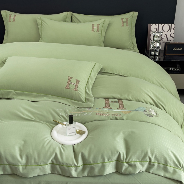 91家纺网 家纺一手货源 找家纺 靓生活 2023新款欧曼系列锦棉提花刺绣四件套 欧曼-浅绿