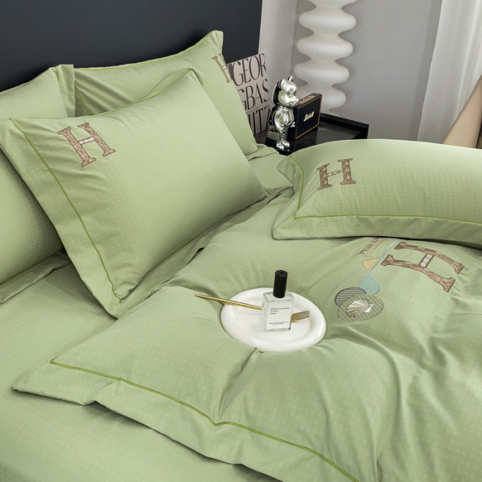 91家纺网 家纺一手货源 找家纺 靓生活 2023新款欧曼系列锦棉提花刺绣四件套 欧曼-浅绿