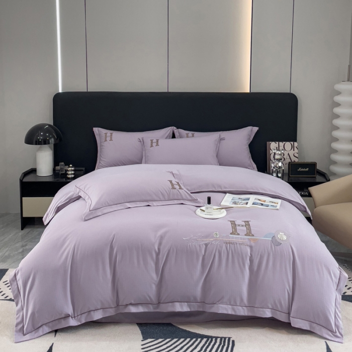 91家纺网 家纺一手货源 找家纺 靓生活 2023新款欧曼系列锦棉提花刺绣四件套 欧曼-浅紫