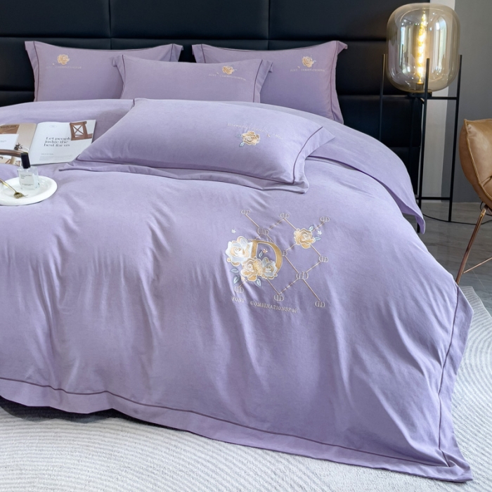 91家纺网 家纺一手货源 找家纺 靓生活 2023新款爱丽丝系列锦棉提花刺绣四件套 爱丽丝-香芋紫