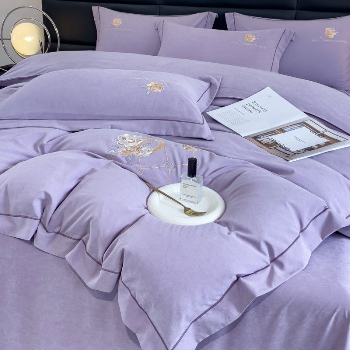91家纺网 家纺一手货源 找家纺 靓生活 2023新款爱丽丝系列锦棉提花刺绣四件套 爱丽丝-香芋紫