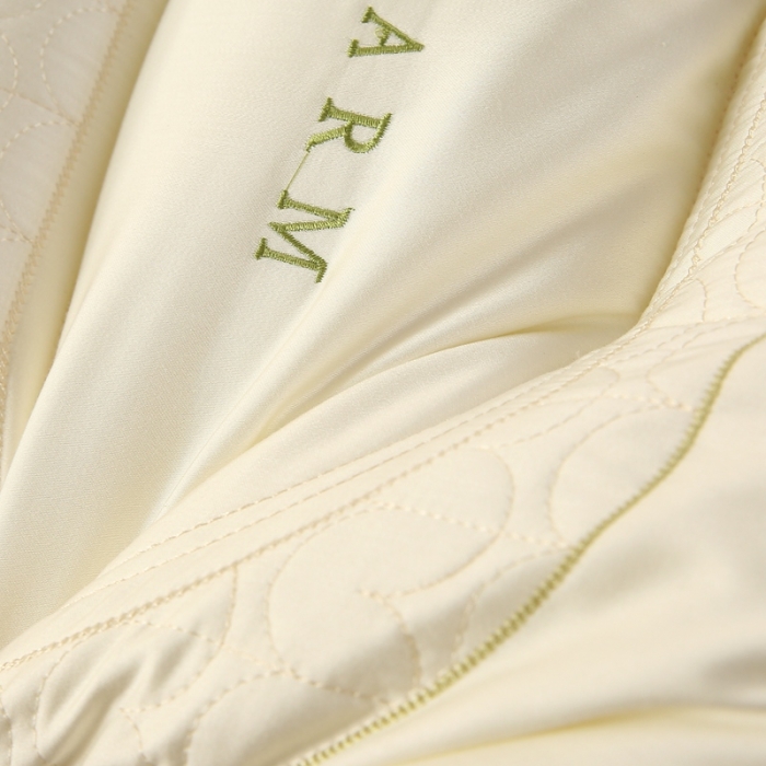 91家纺网 家纺一手货源 找家纺 赛格时代家居 2023新款聚乳酸舒适定型羽丝绒枕头枕芯