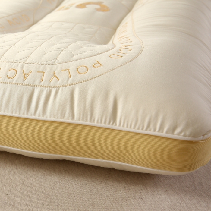 91家纺网 家纺一手货源 找家纺 赛格时代家居 2023新款聚乳酸护颈定型羽丝绒枕头枕芯