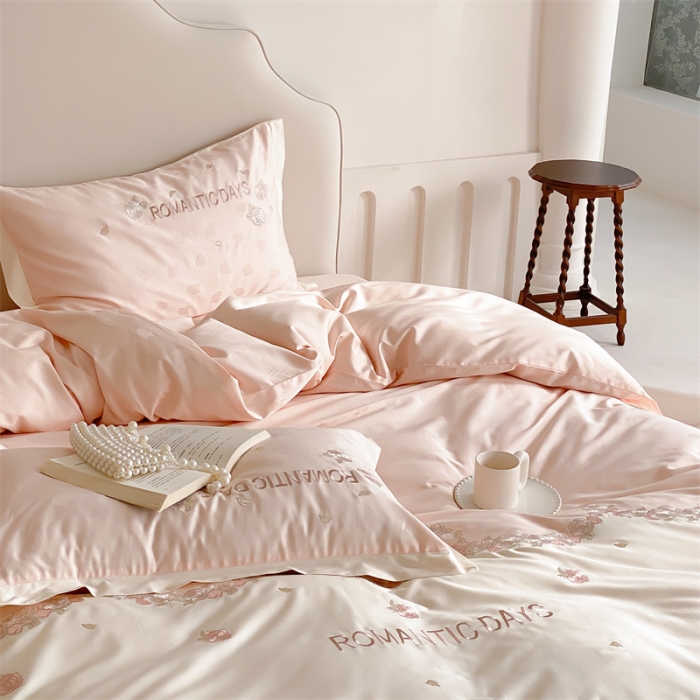 91家纺网 家纺一手货源 找家纺 MIU缪家居 2023新款100支全棉提花四件套-丝绒玫瑰 丝绒玫瑰-粉