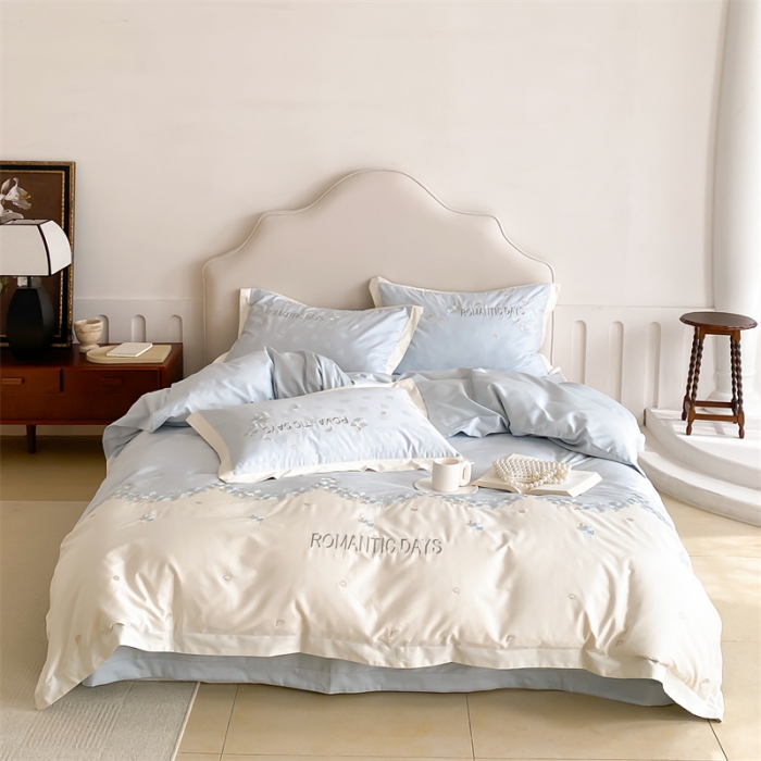 91家纺网 家纺一手货源 找家纺 MIU缪家居 2023新款100支全棉提花四件套-丝绒玫瑰 丝绒玫瑰-蓝