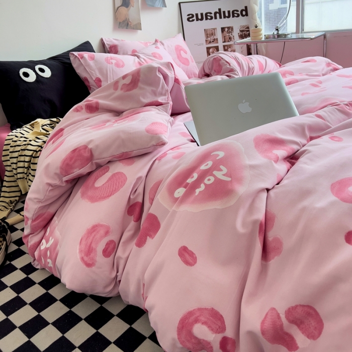 91家纺网 家纺一手货源 找家纺 海岛哥哥 2023新款大眼睛超柔水洗棉系列四件套 大眼睛-粉豹纹