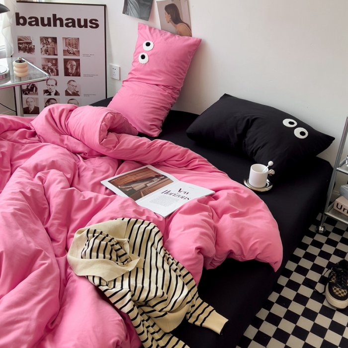 91家纺网 家纺一手货源 找家纺 海岛哥哥 2023新款大眼睛超柔水洗棉系列四件套 大眼睛-玫红+黑