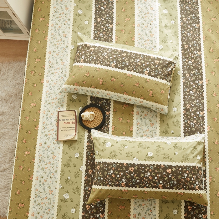 91家纺网 家纺一手货源 找家纺 绫韵2023新款ins小清新碎花全棉13772精梳纯棉单枕套 青花