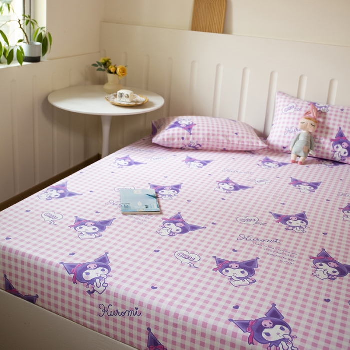 91家纺网 家纺一手货源 找家纺 博雅 2023新款全棉卡通印花床笠 紫格库洛米