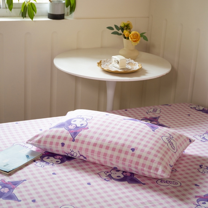 91家纺网 家纺一手货源 找家纺 博雅 2023新款全棉卡通印花床笠 紫格库洛米
