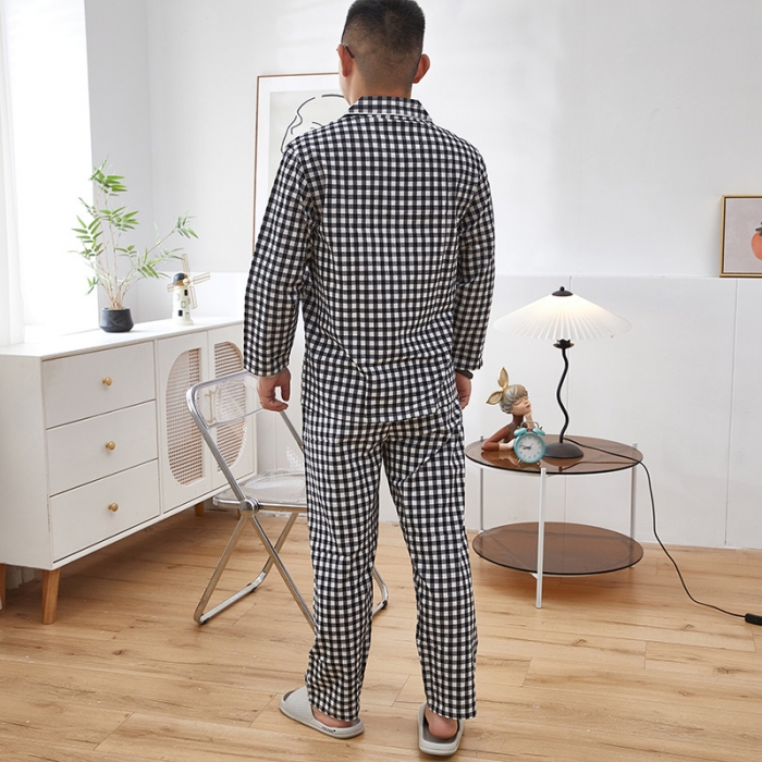 91家纺网 家纺一手货源 找家纺 玖弘 2023新款水洗棉长袖家居服 黑白小格男长袖