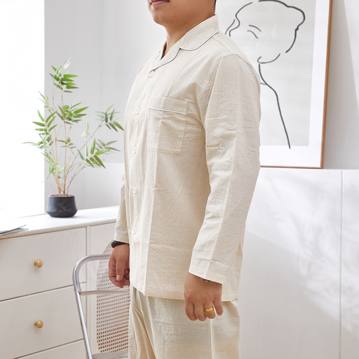 91家纺网 家纺一手货源 找家纺 玖弘 2023新款水洗棉长袖家居服 米密条男长袖