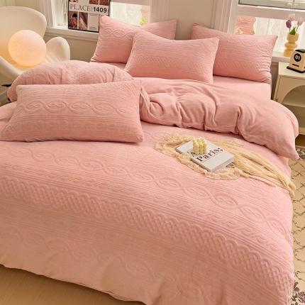 91家纺网 家纺一手货源 找家纺 （总）N先生 2023秋冬新款高克重牛奶绒雕花绒四件套-丽莎系列