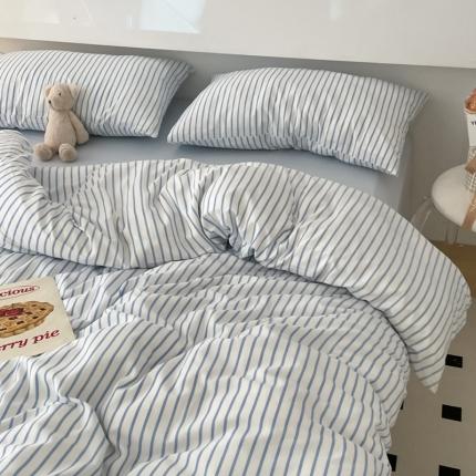 91家纺网 家纺一手货源 找家纺 （总）阿曼达 2023新款水洗m条纹软糯糯系列四件套-场景二