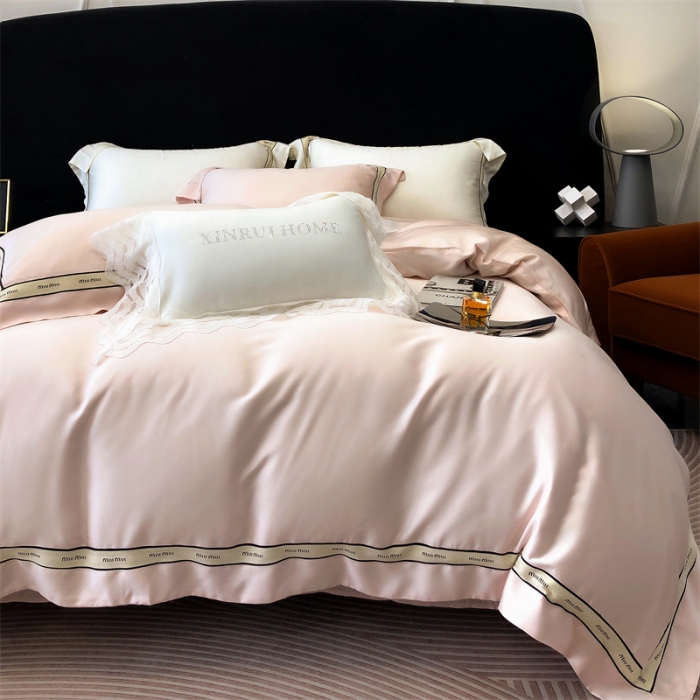 91家纺网 家纺一手货源 找家纺 馨蕊 2023秋冬新品LF奥地利兰精天丝缪系列四件套 初夏粉