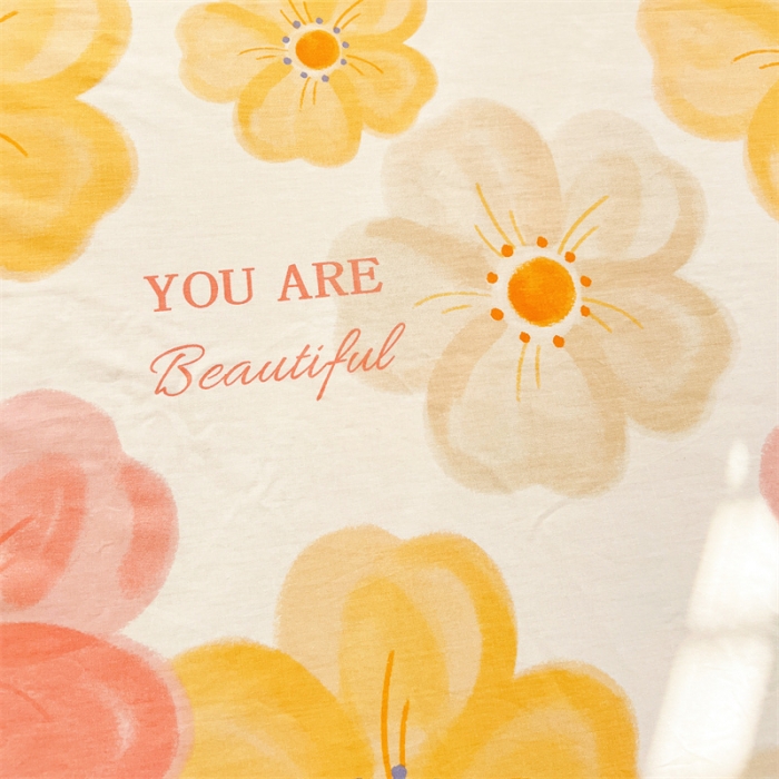 91家纺网 家纺一手货源 找家纺 名兮 2023新款全棉印花床笠 春暖花开