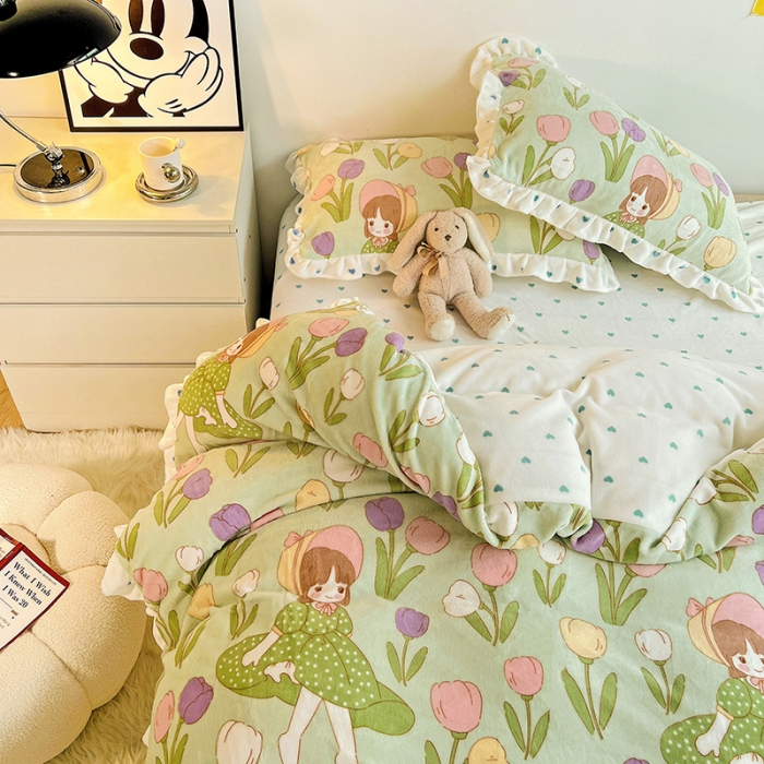 91家纺网 家纺一手货源 找家纺 梵克保罗 2024秋冬新品韩版印花牛奶绒花边款四件套 绿野仙踪