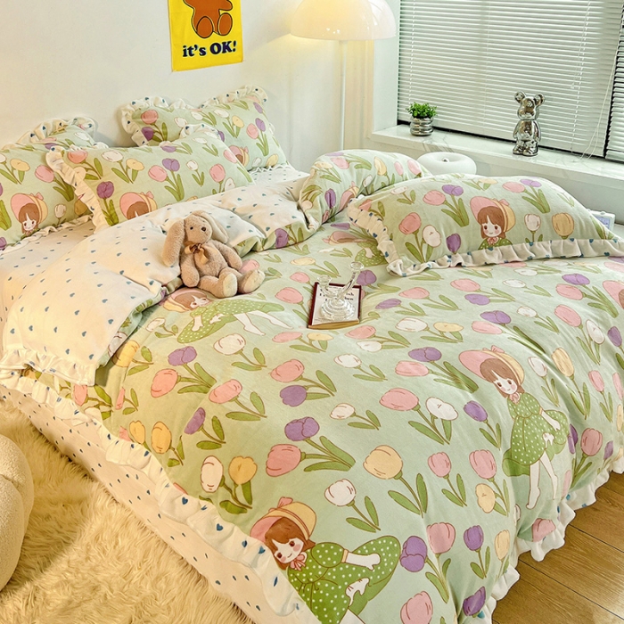 91家纺网 家纺一手货源 找家纺 梵克保罗 2024秋冬新品韩版印花牛奶绒花边款四件套 绿野仙踪