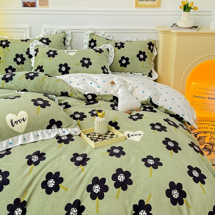 91家纺网 家纺一手货源 找家纺 梵克保罗 2024秋冬新品韩版印花牛奶绒花边款四件套 莫奈