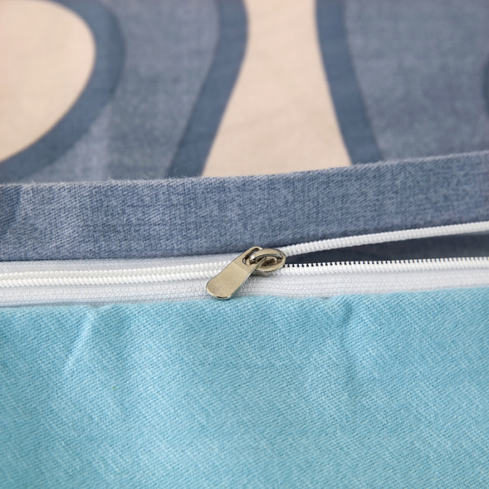 91家纺网 家纺一手货源 找家纺 金纱玉纺家纺 2023新款纯棉加厚AB版四件套 灵动字母-蓝