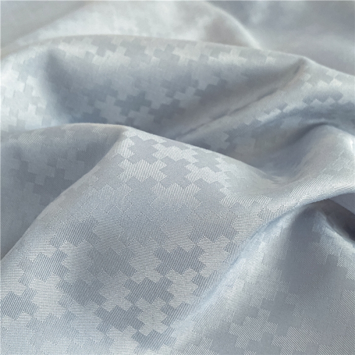 91家纺网 家纺一手货源 找家纺 古吉梦 2023新款A类抗菌防螨纽扣提花四件套磨毛秋冬款 海青+浅灰