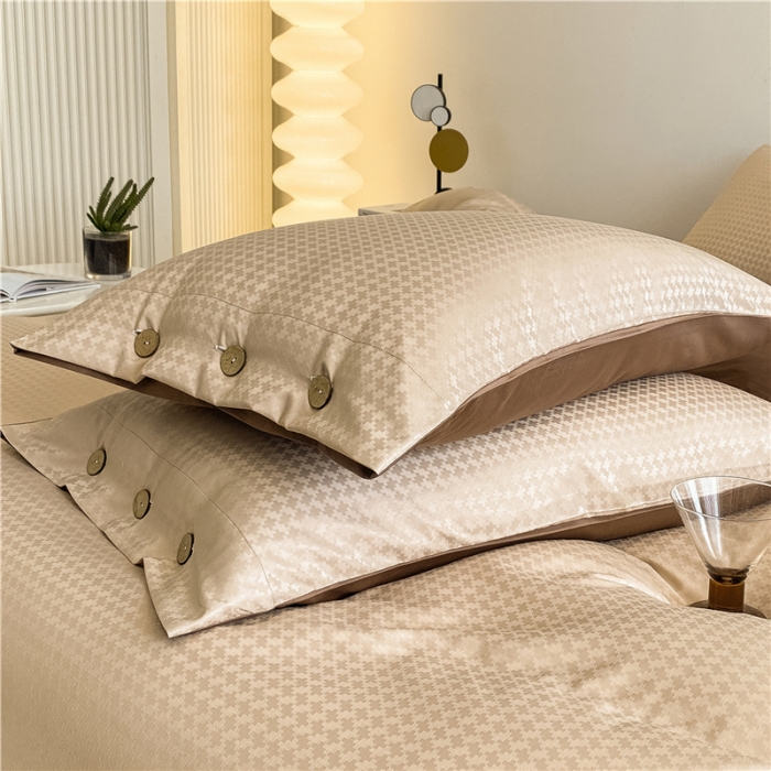 91家纺网 家纺一手货源 找家纺 古吉梦 2023新款A类抗菌防螨纽扣提花四件套磨毛秋冬款 香槟金+棕咖