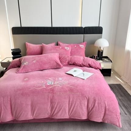 91家纺网 家纺一手货源 找家纺 （总）逸林家纺《原希尔顿逸林》 2023新款宝宝绒婴儿绒四件套刺绣花小香风-梦境花开