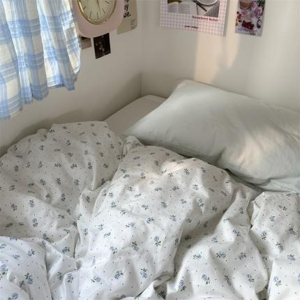 91家纺网 家纺一手货源 找家纺 总 恋恋三季 新款13372法式复古小清新全棉印花四件套系列-小苍兰